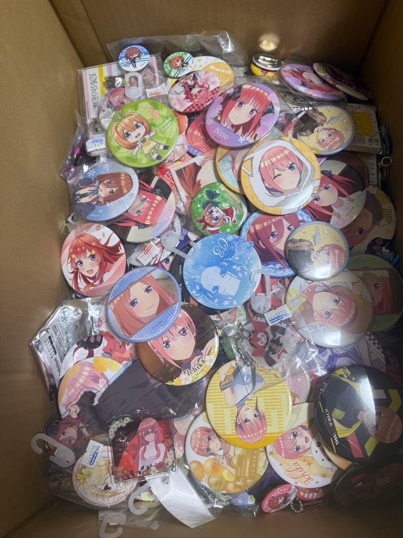 ノンジャンル アニメグッズ 大量 まとめ売り 1500点以上