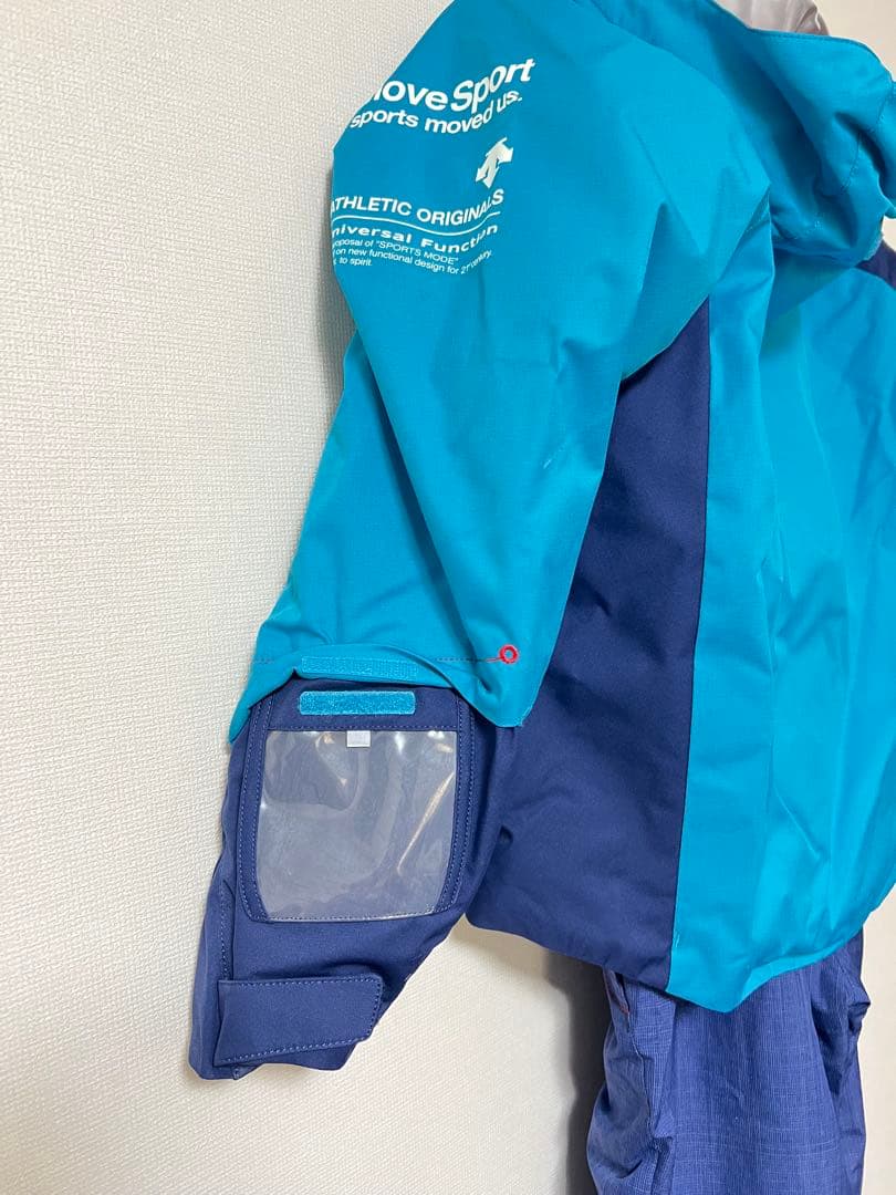 DESCENTE★デサント子ども用スキーウェア 【140】上下セット