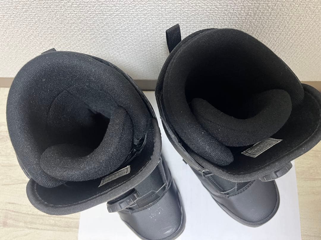 【2回使用】kissmarkスノーボードブーツ ダイヤル式　美品
