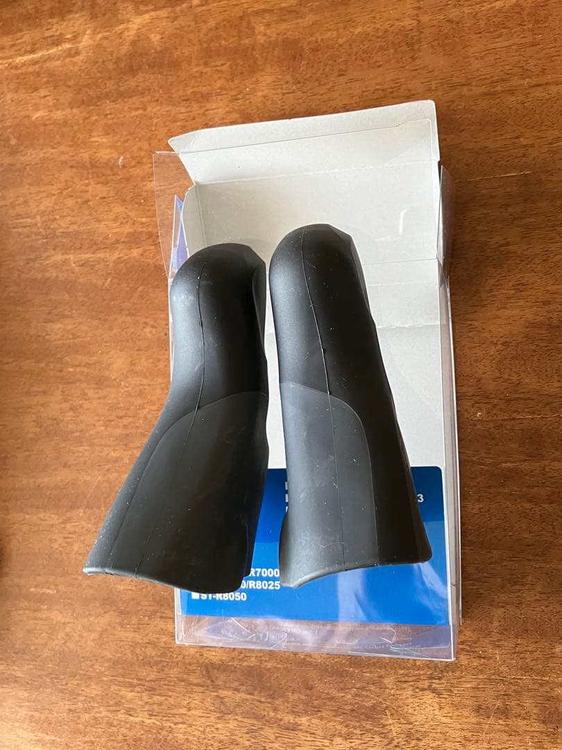 新品、SHIMANO ST-9001 ブラケットカバーセット純正品