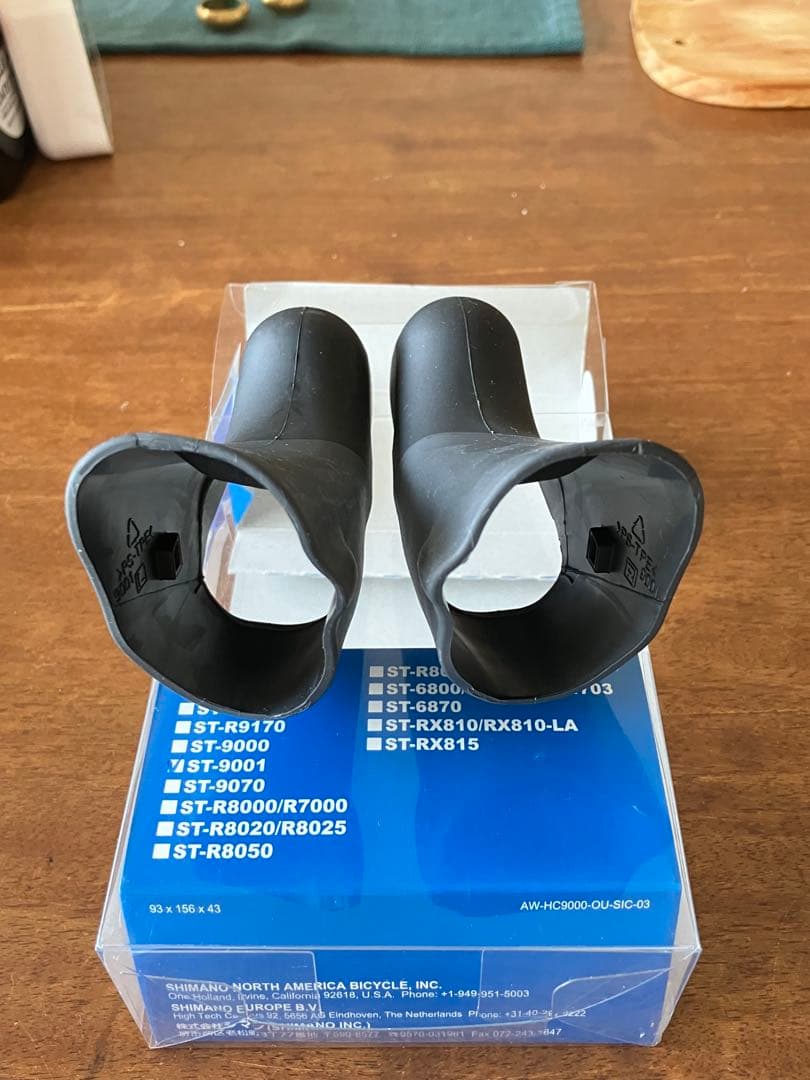 新品、SHIMANO ST-9001 ブラケットカバーセット純正品