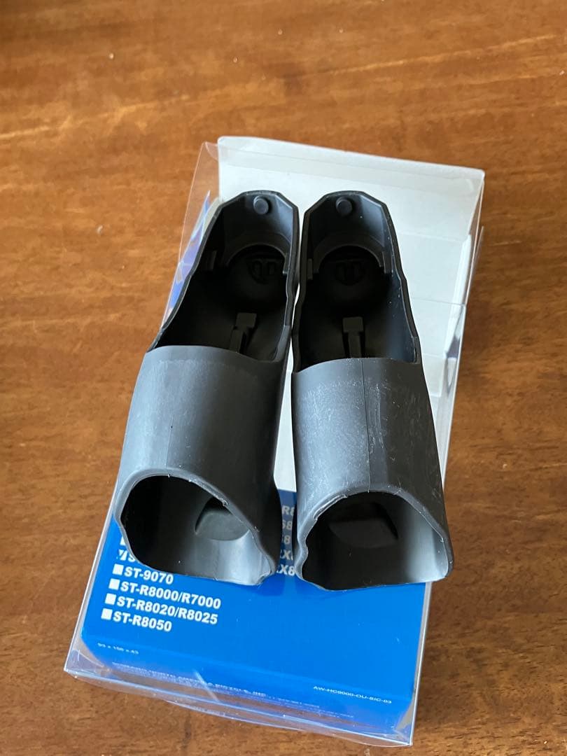 新品、SHIMANO ST-9001 ブラケットカバーセット純正品