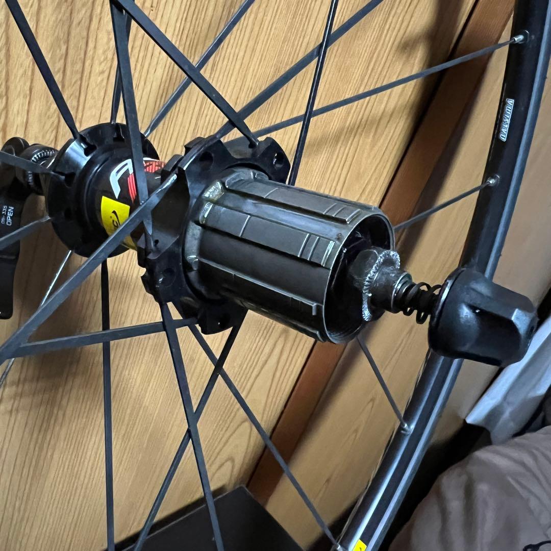 Mavic Aksium ホイール Yksion Comp タイヤ フリーボディ
