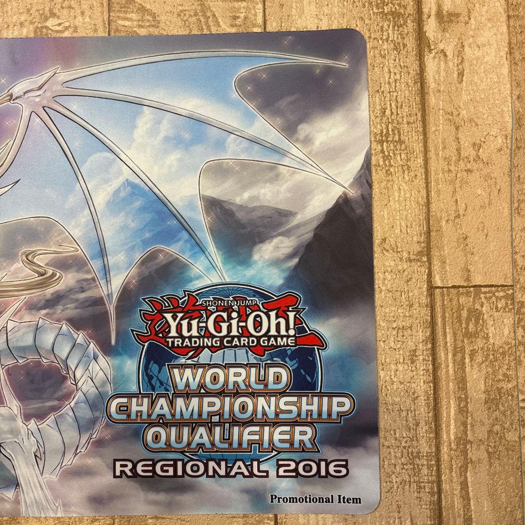 ［美品］青眼の精霊龍 プレイマット wcq 青眼の精霊龍 　プレイマットケース付