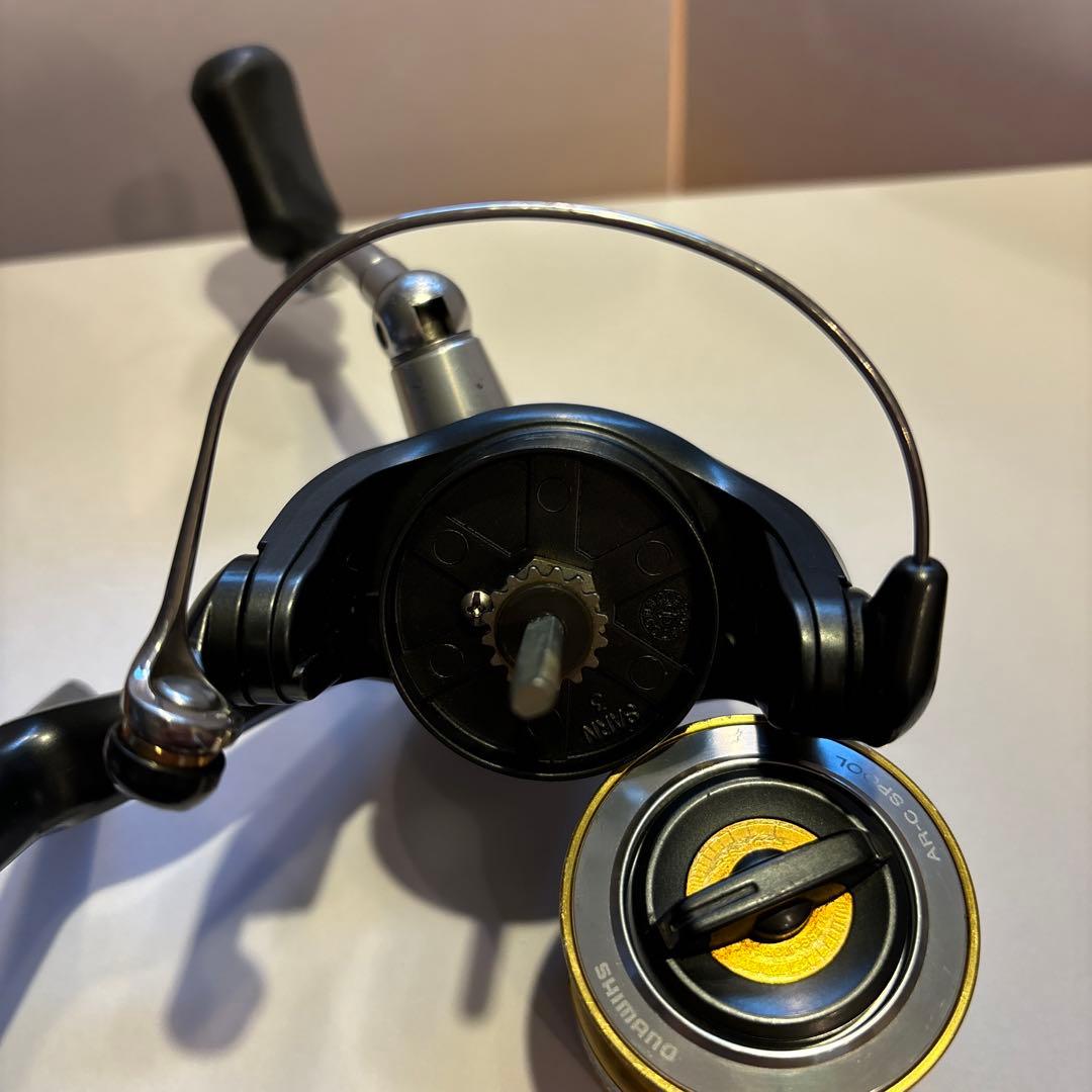 Shimano レアニウム2500s