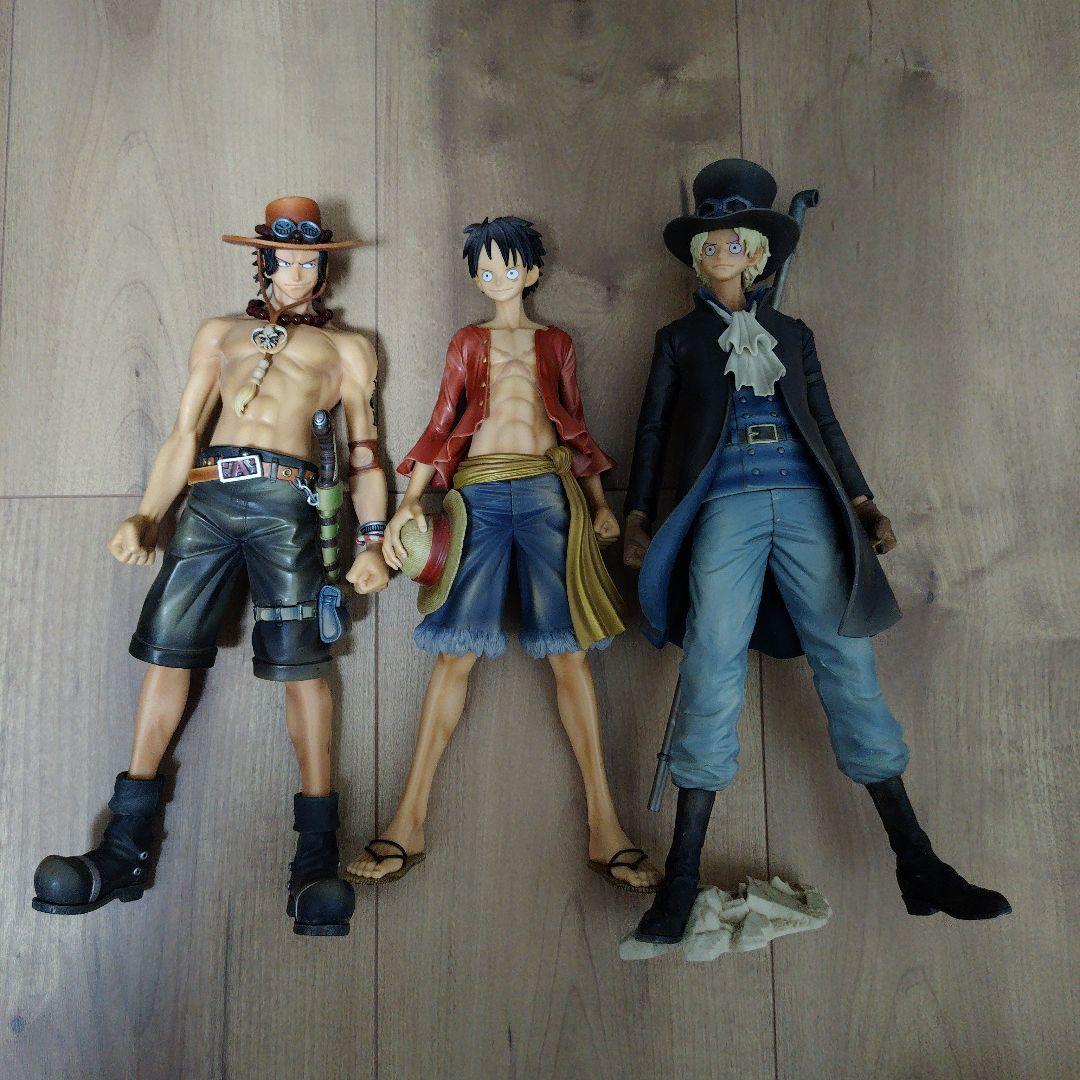 ワンピース　フィギュア　3兄弟　白ひげ海賊団