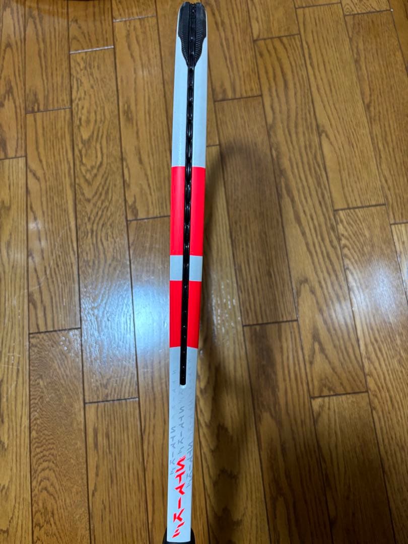 Babolat ピュアストライク98 テニスラケット