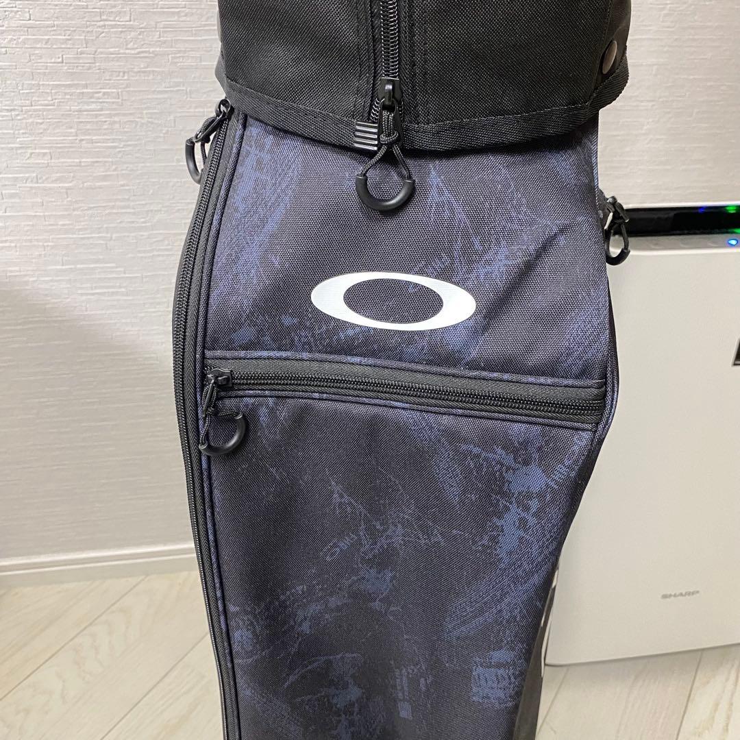 新品未使用 OAKLEY キャディバッグ ネイビー　口枠9.5型　47インチ対応