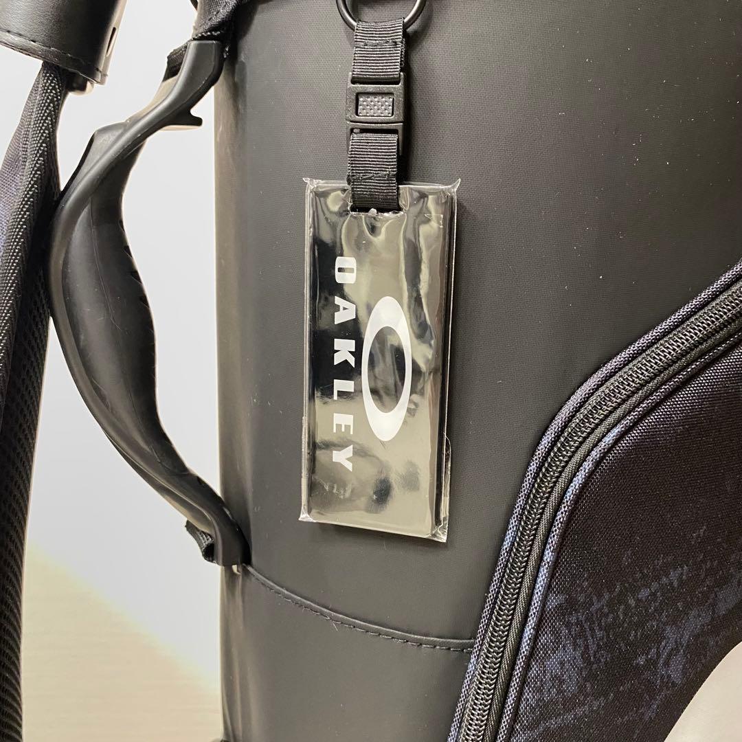 新品未使用 OAKLEY キャディバッグ ネイビー　口枠9.5型　47インチ対応