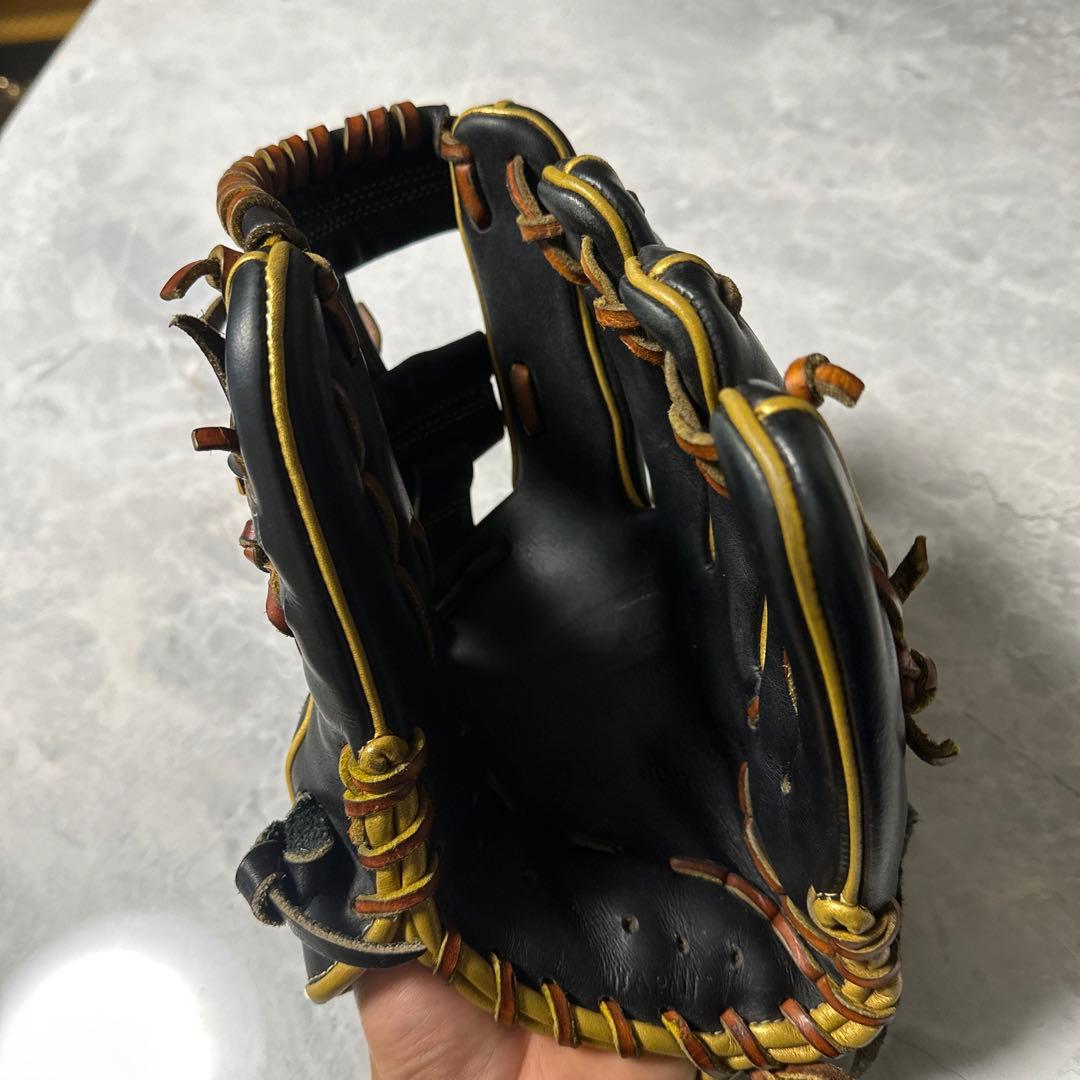 野球　ドナイヤ　内野手グローブ