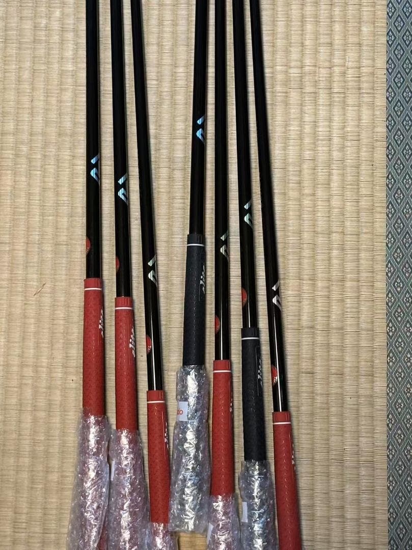 テーラーメイド リシャフト品（GRAPHITE RAUNE i90）男性用右 S
