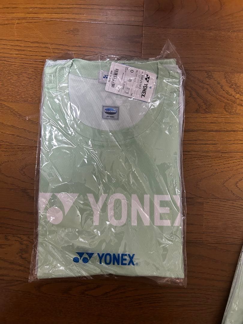 YONEX グラデーション Tシャツ 新品