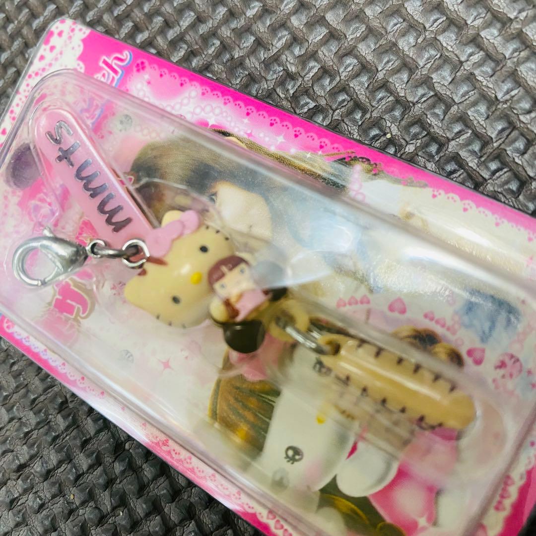 Sanrioサンリオ ストラップ　限定品　チャーミーキティー　サンリオ