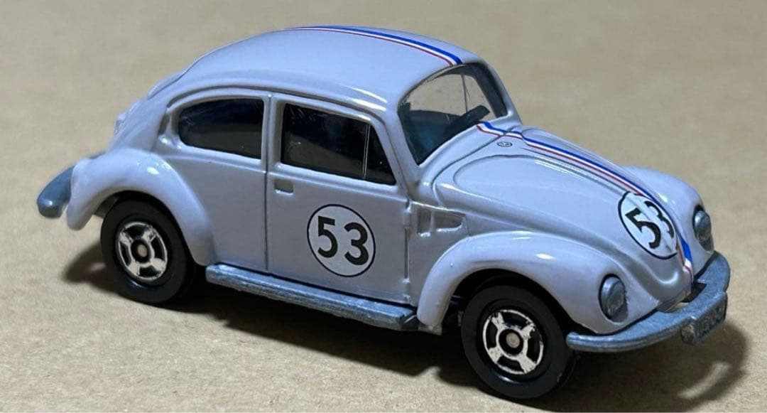 トミカ VW フォルクスワーゲン ハービー仕様