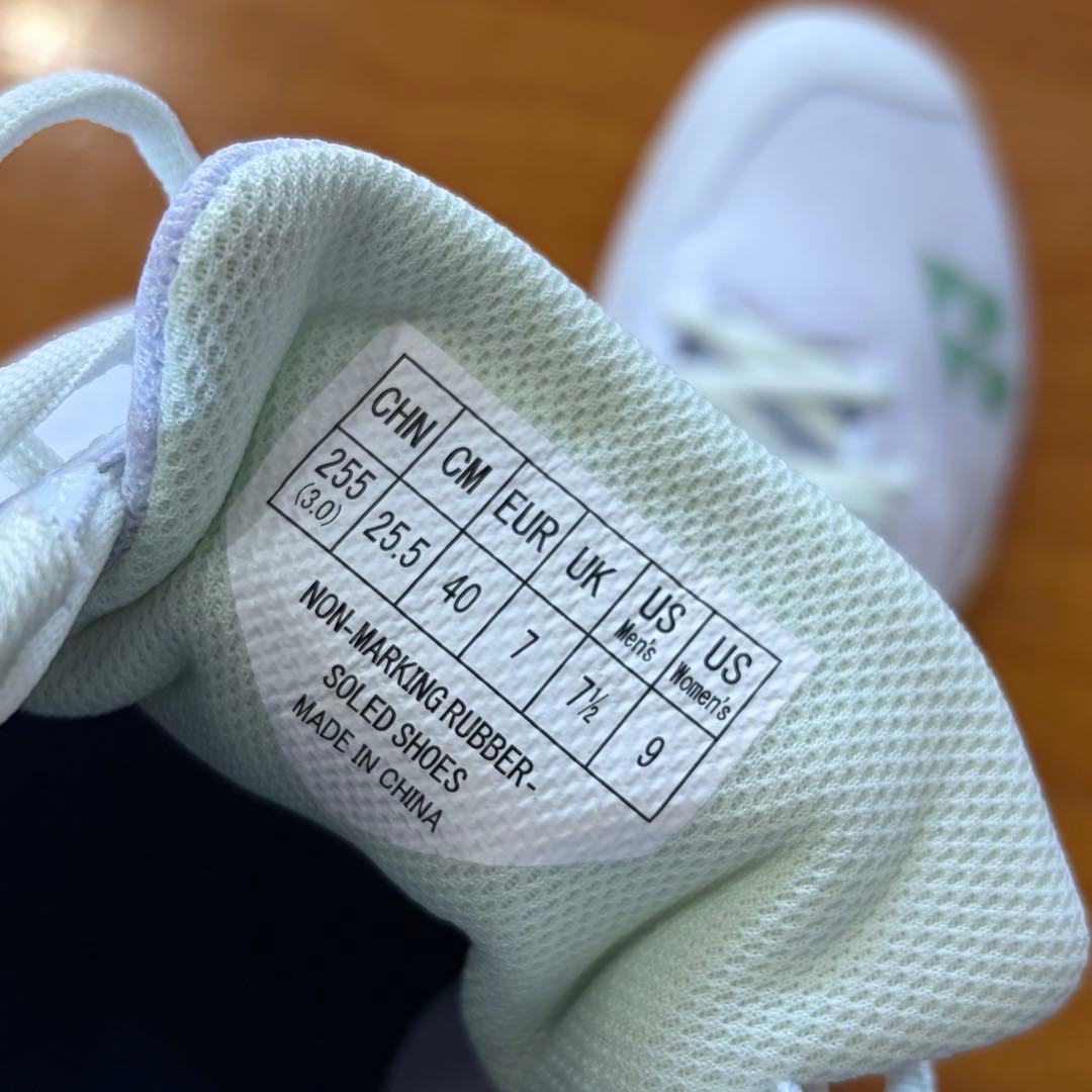 YONEX バドミントンシューズ AERUS
