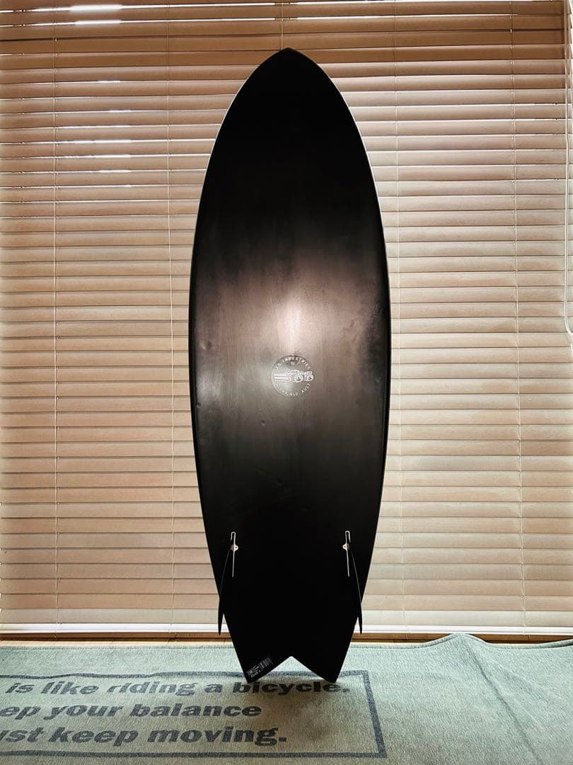 JS BLACK BARON ブラックバロン　5'5 27.5ℓ フィン付き
