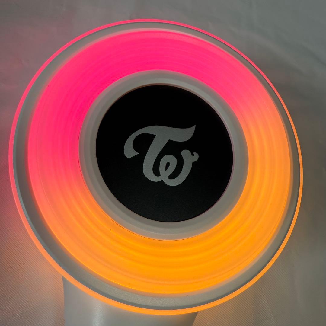 美品　TWICE ペンライト ホワイトCANDYBONG ∞ おまけ付き