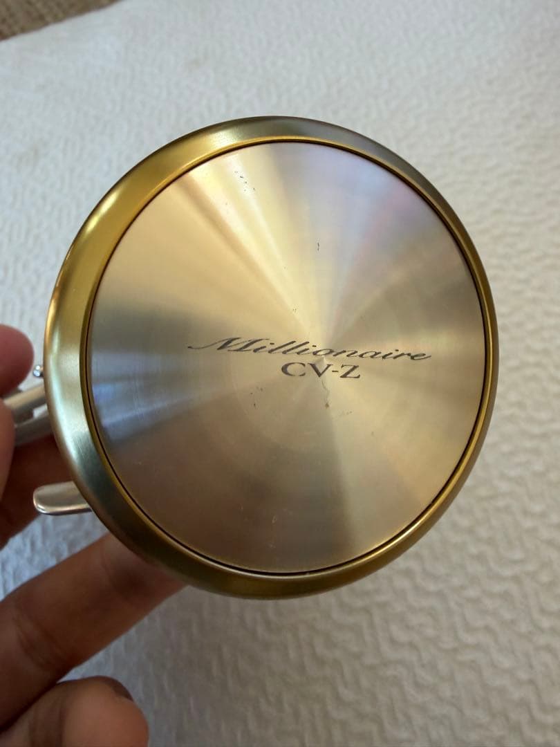 美品　DAIWA ダイワ　ミリオネア CV-Z 205