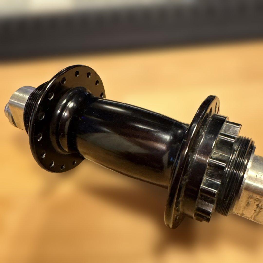 WHITE INDUSTRIES eno eccentric hub ボルト欠品
