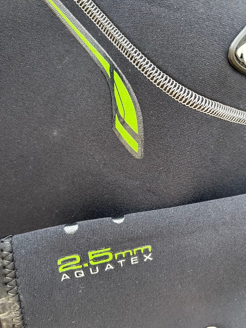 【新品未使用】water proof /スウェーデン/2.5mm フルスーツ