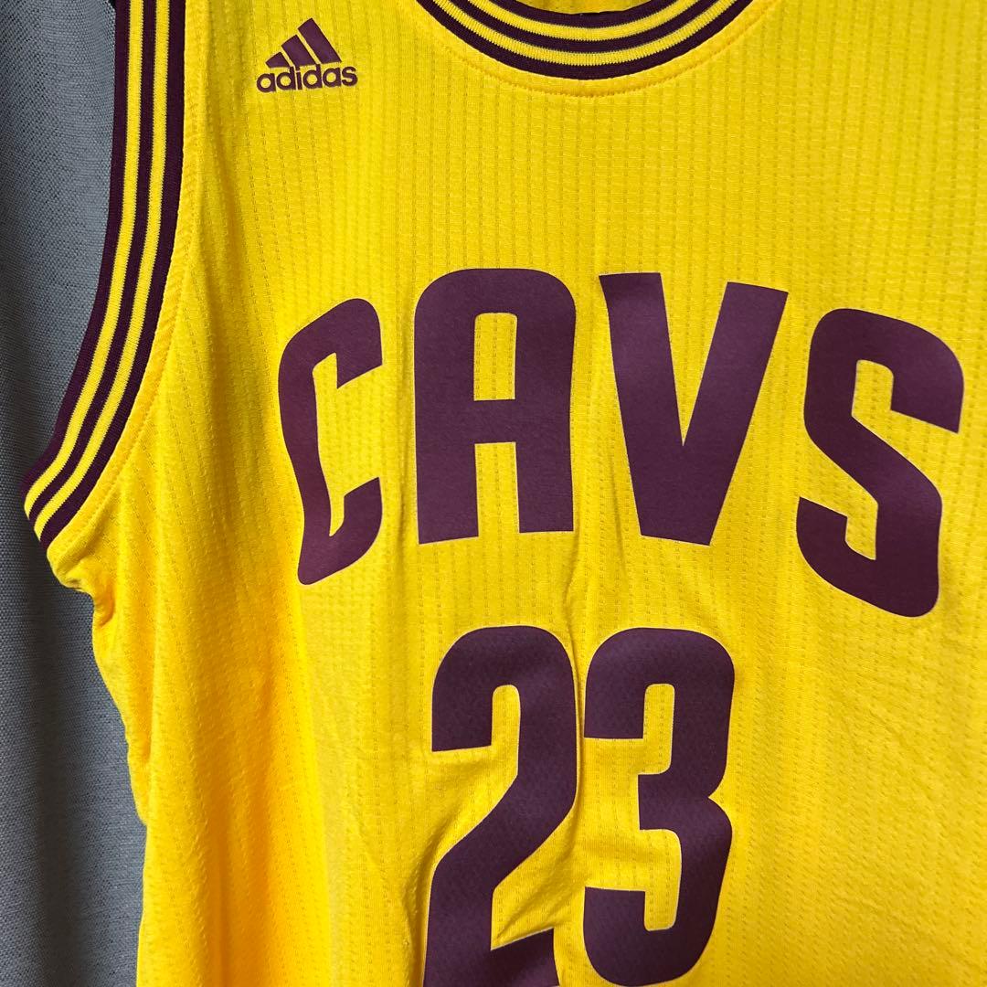 【希少】NBAレブロンジェームスCAVS 23番 adidas ユニフォーム L