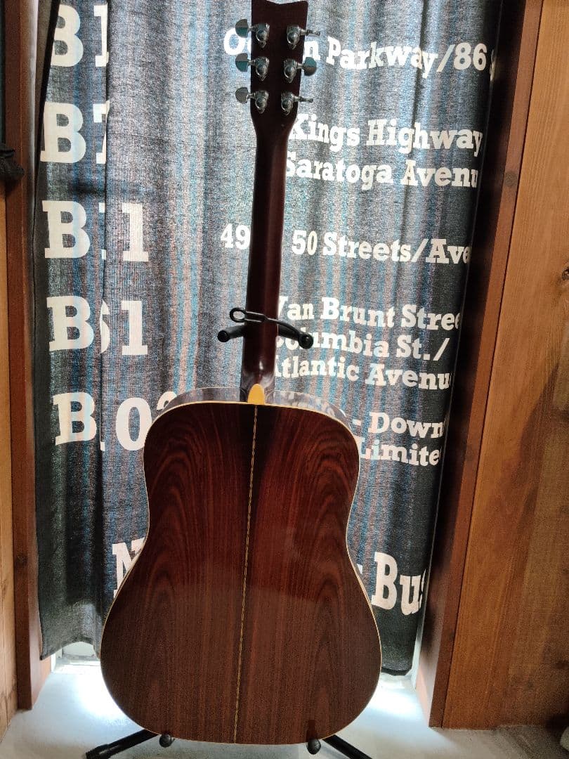 YAMAHAアコースティックギターFG-251B
