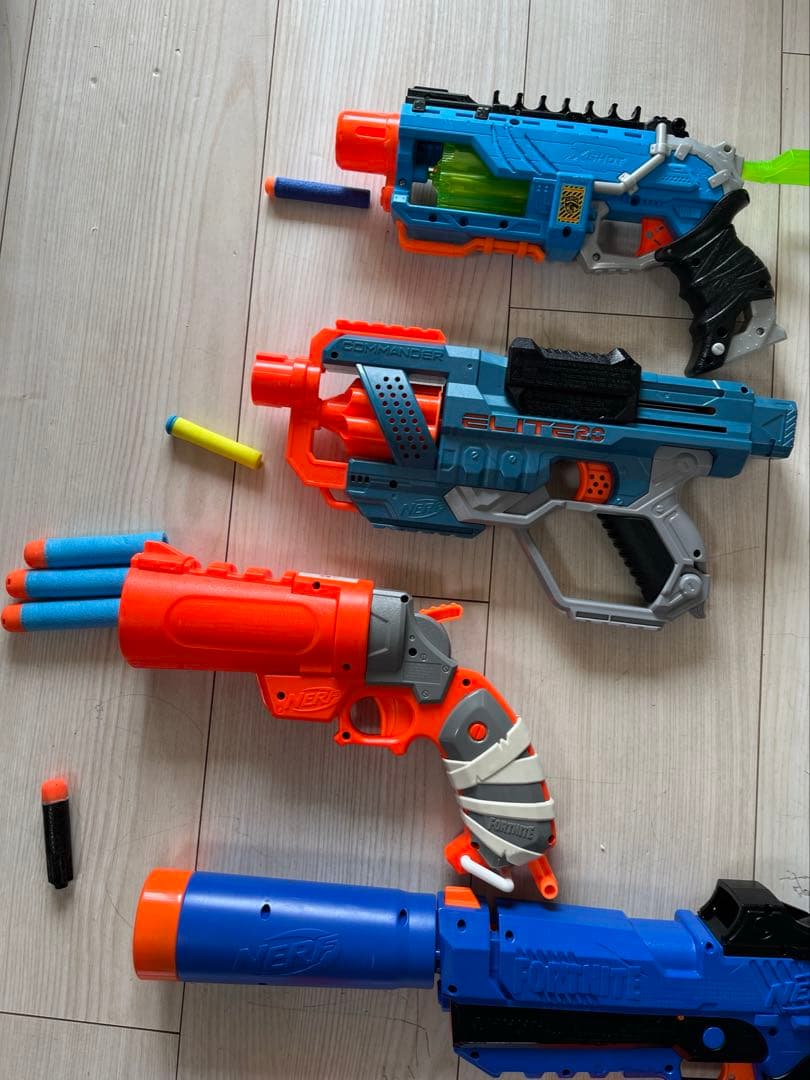 NERF ULTRA 他　トイガンセット