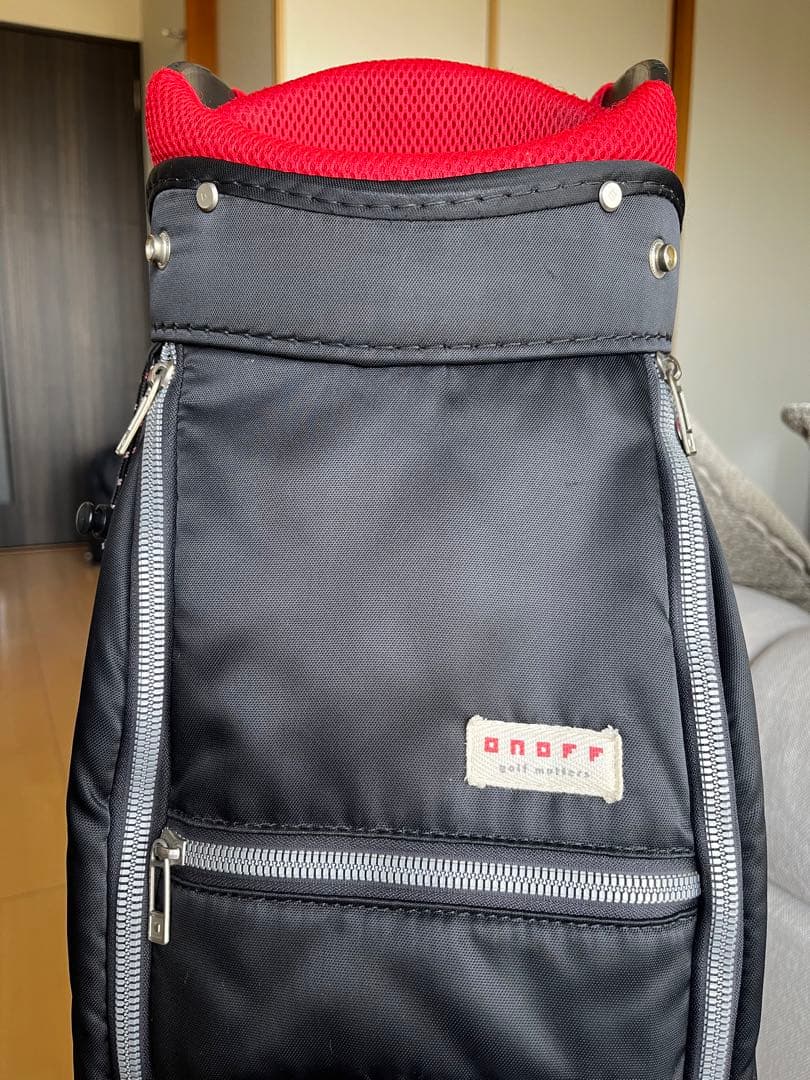 専用　大人気　美品オノフ　ONOFF ブラック　カートキャディバッグ　軽量　9型