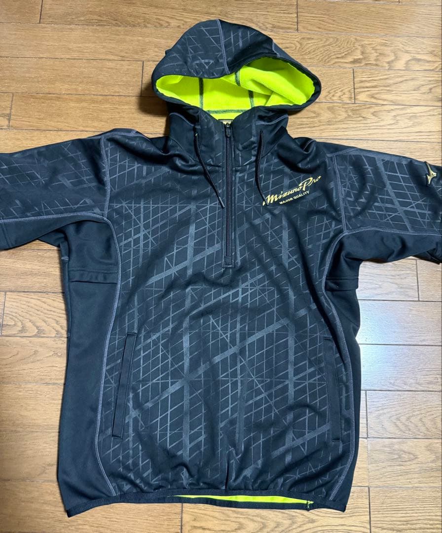 【美品】ミズノプロ 裏起毛フード付き半袖ウェア L