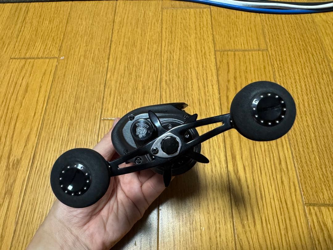 アブガルシア　レボビースト7.3:1（ハイギア　右巻き）