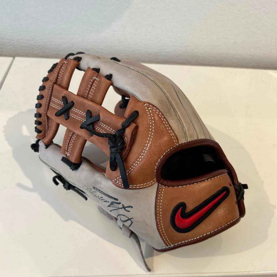 Nike Blister V Diamond Elite 軟式グローブ左用