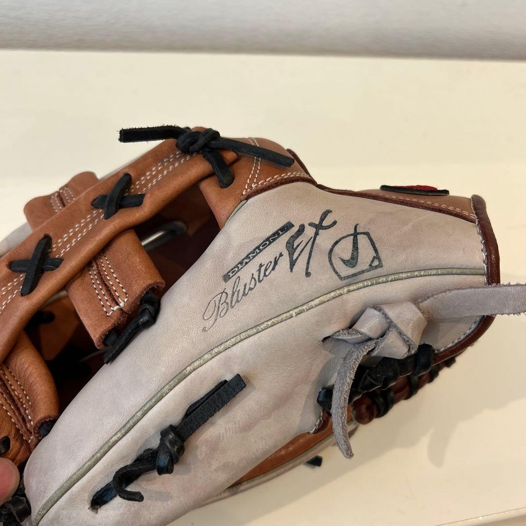 Nike Blister V Diamond Elite 軟式グローブ左用