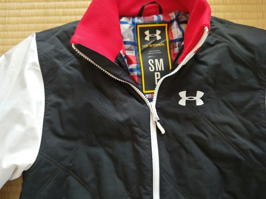 激レア　アンダーアーマー　UNDER ARMOUR　スタジアムジャケット