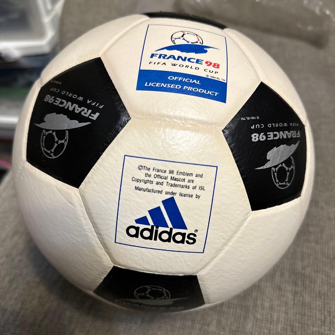adidas フランスワールドカップ　サッカーボール