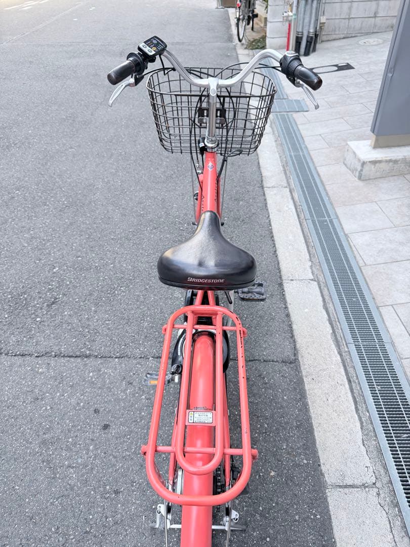 大阪府　ブリヂストン　アシスタ 電動アシスト自転車 バッテリー8.9ah
