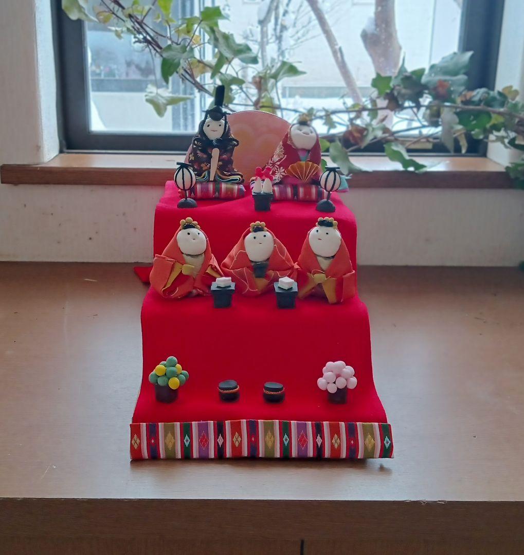 三段雛飾り ちりめん細工 コンパクト収納 16×16箱入り ハンドメイド 雛人形