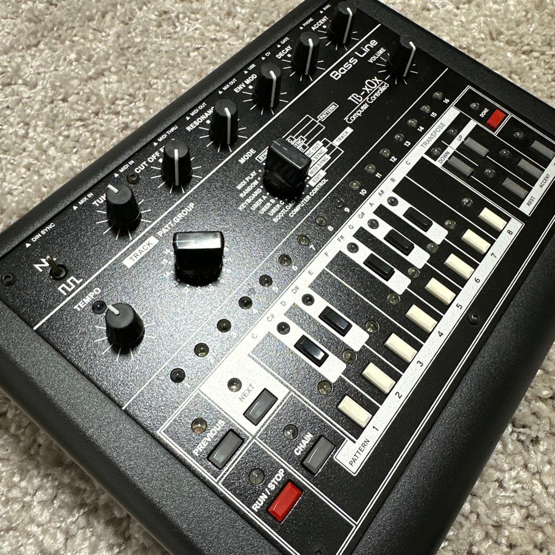 BA662搭載 x0xb0x TB-x0x 303クローン アナログシンセ