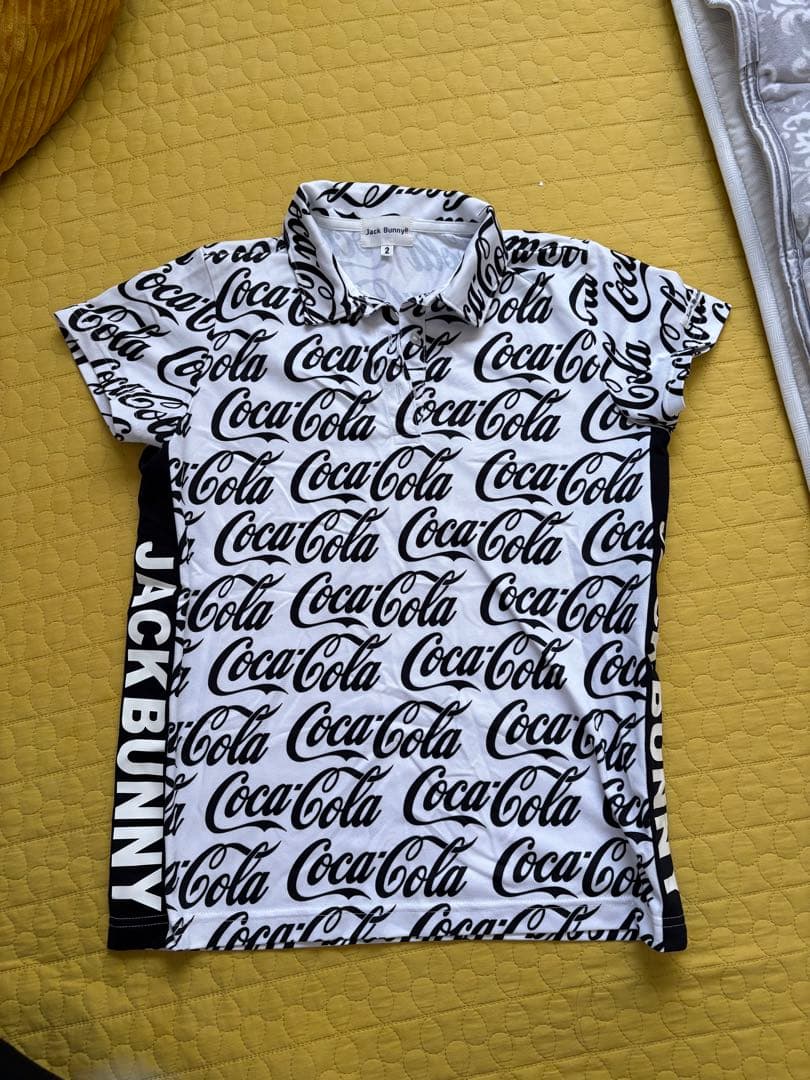 Jack Bunny!! Coca-Colaロゴセットアップ