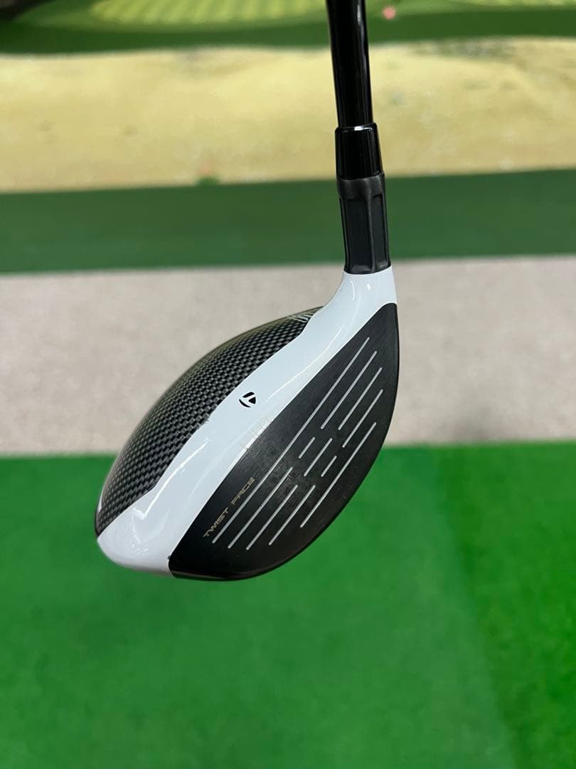★週末値引き・パワーヒッター向け・テーラーメイドSIM MAX FW 5番