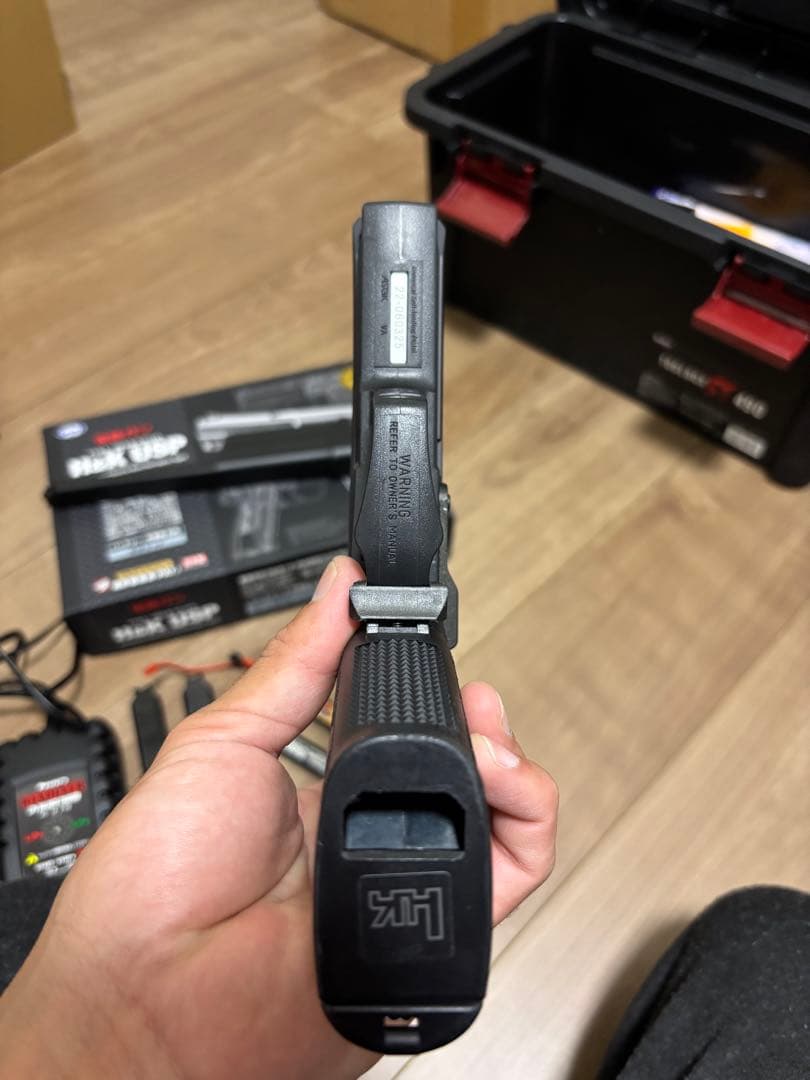 H&K USP エアソフト電動ハンドガン フルセット