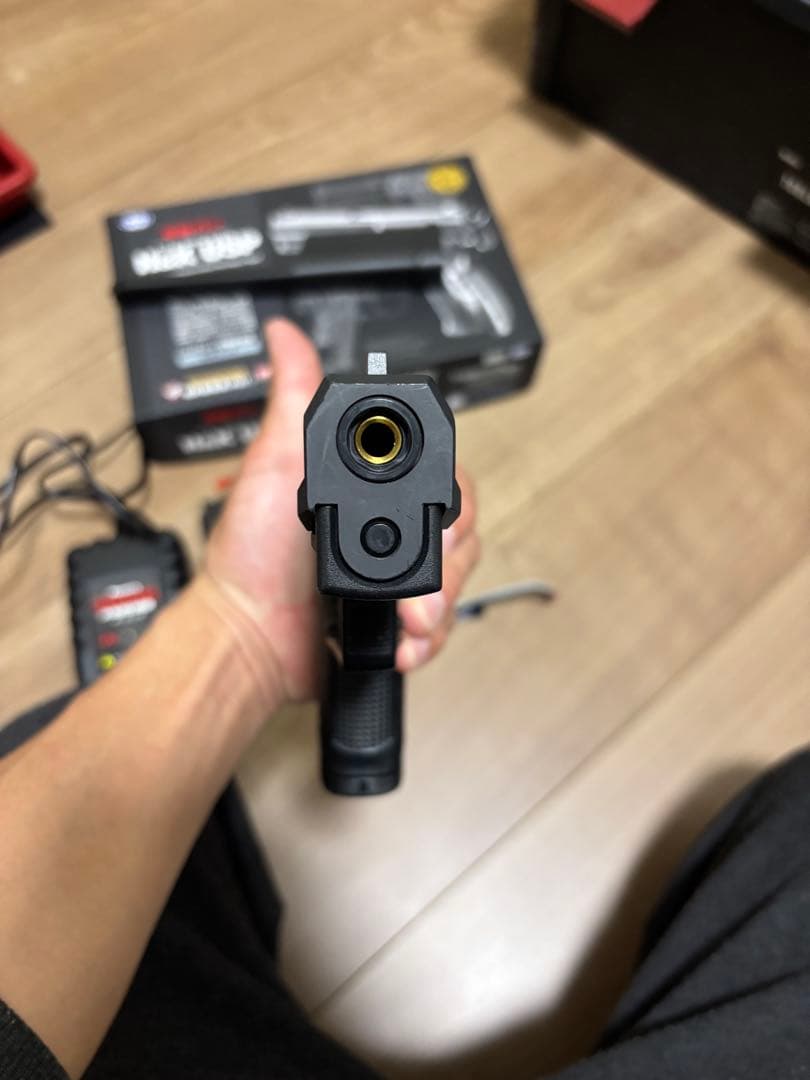 H&K USP エアソフト電動ハンドガン フルセット