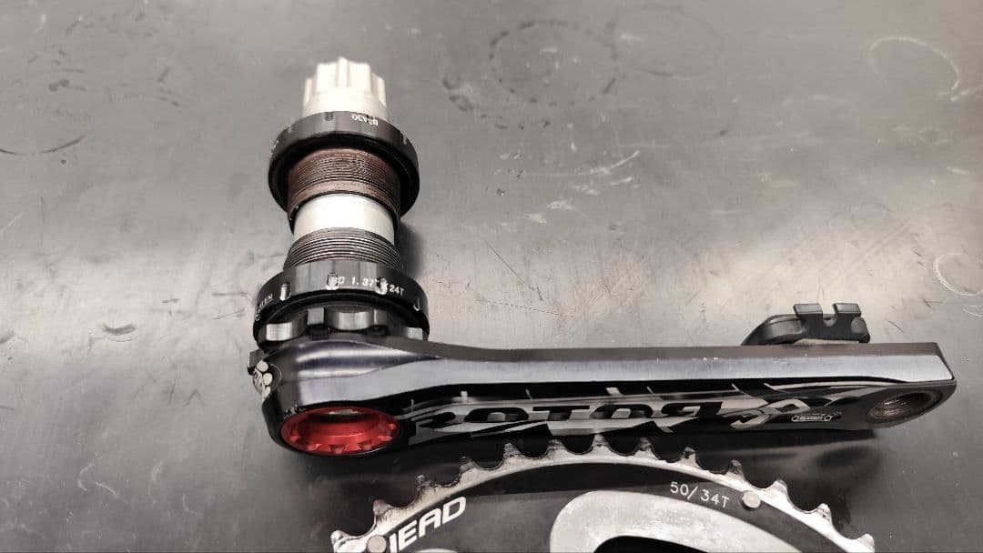 ROTOR 3D クランクアーム 50/34 ギア BB付き　155mm
