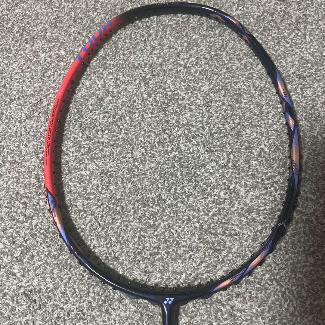 ASTROX 77 Tour バドミントンラケット