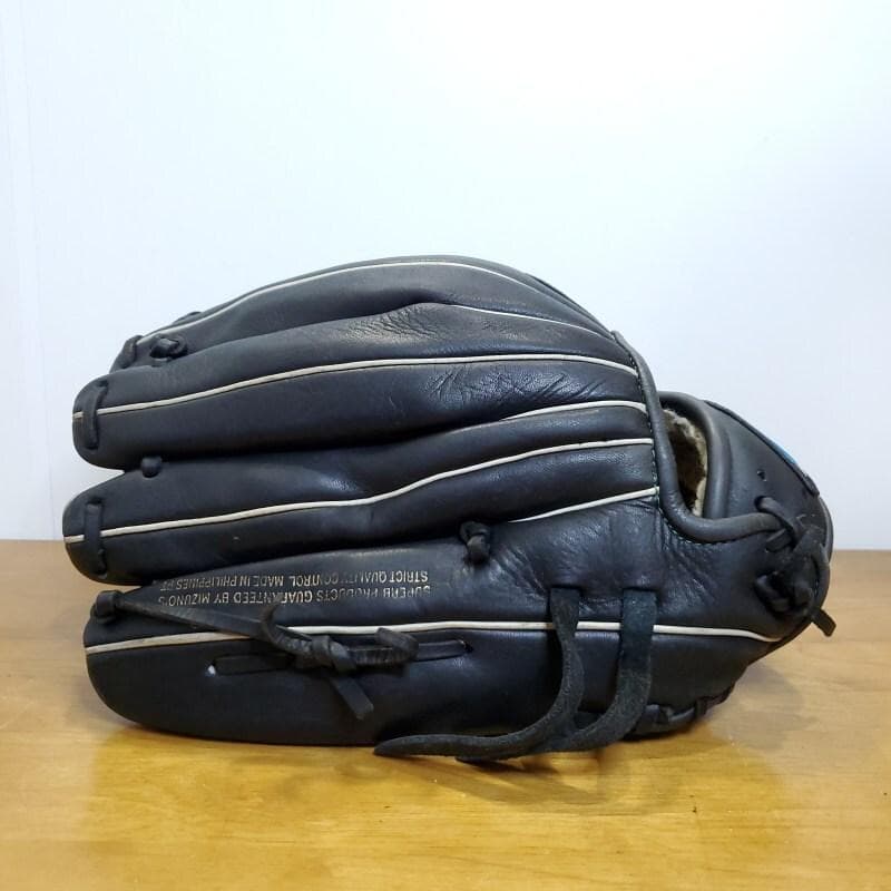 ミズノ イチローモデル 限定モデル Mマークラベル 外野用 軟式グローブ