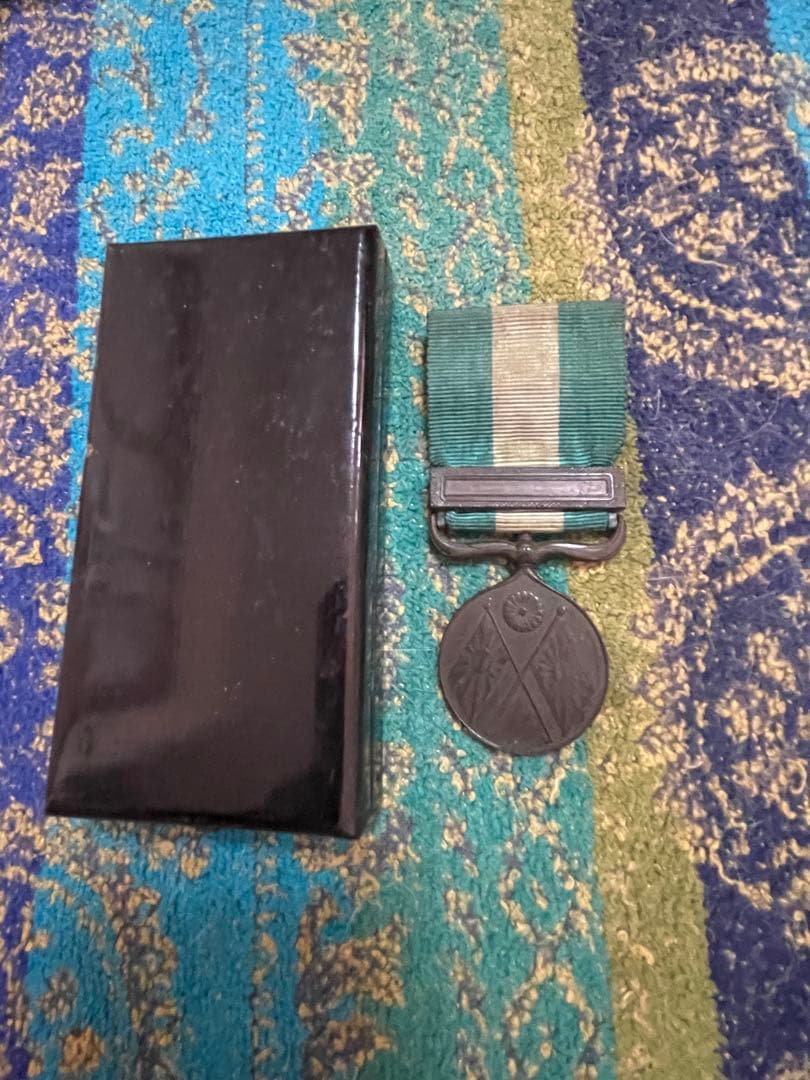 従軍記章4点+紀元2600年記念章　日清　日露　満州事変　支那事変　勲章　日本軍