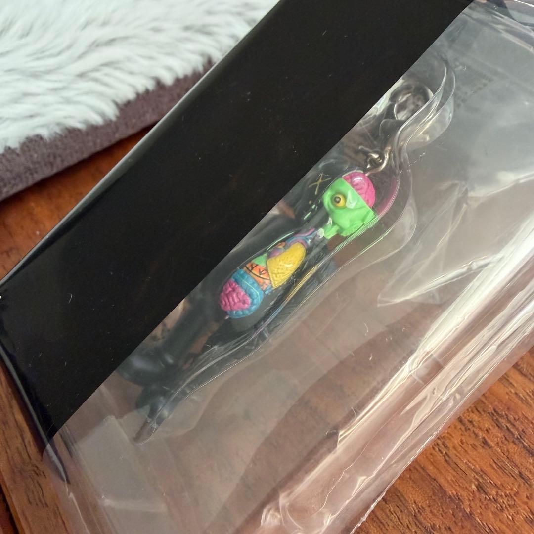 KAWS 2009年製 OriginalFake 正規品 キーホルダー 5体