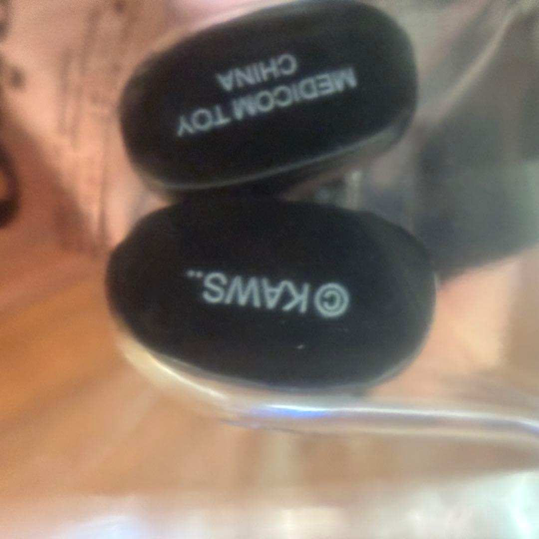 KAWS 2009年製 OriginalFake 正規品 キーホルダー 5体