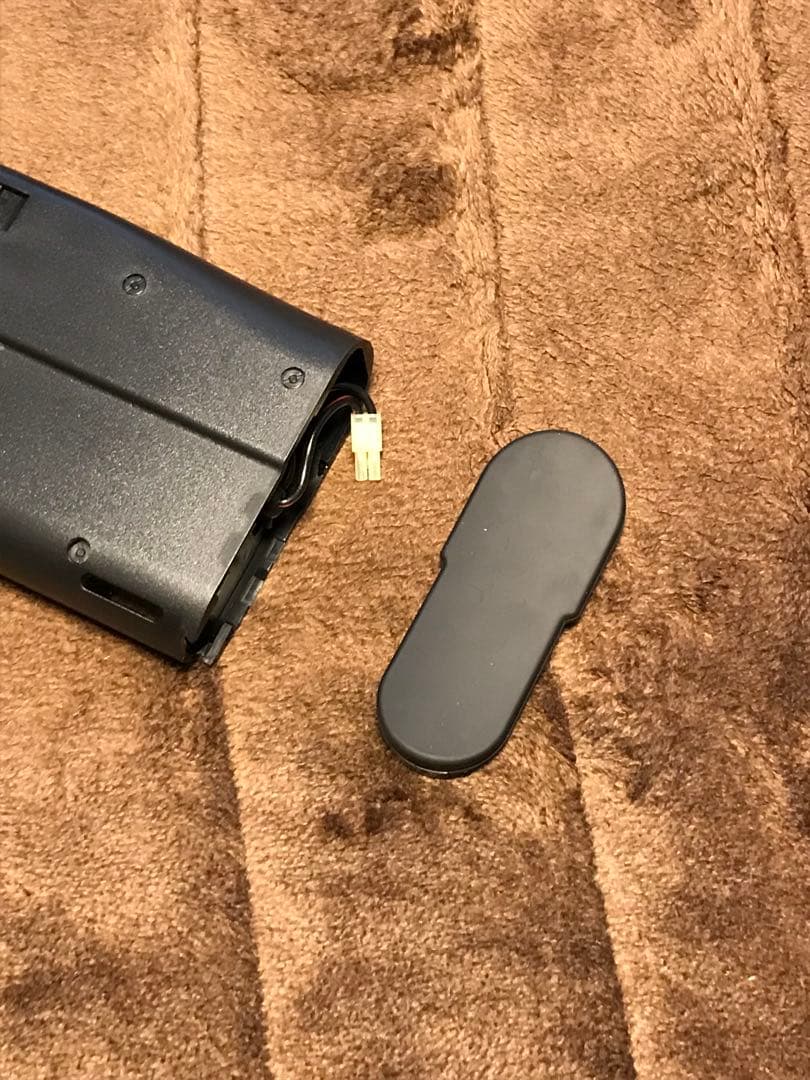 東京マルイ　P-90 電動ガン 迷彩ケース バッテリー　充電器付き