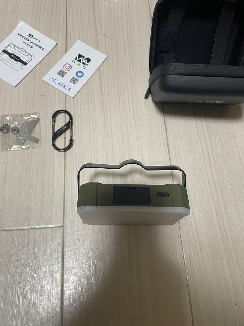 ＷＡＱ　LEDランタン2 オリーブグリーン 1600ルーメン