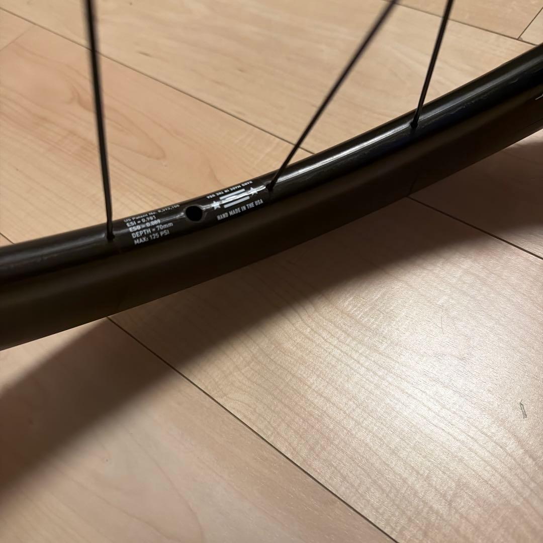 ENVE SES6.7 × ChrisKing R45 ceramic hub